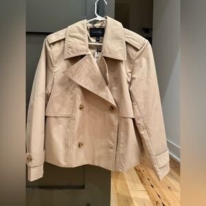 Fall/Spring Banana Republic trench coat - new with tags
